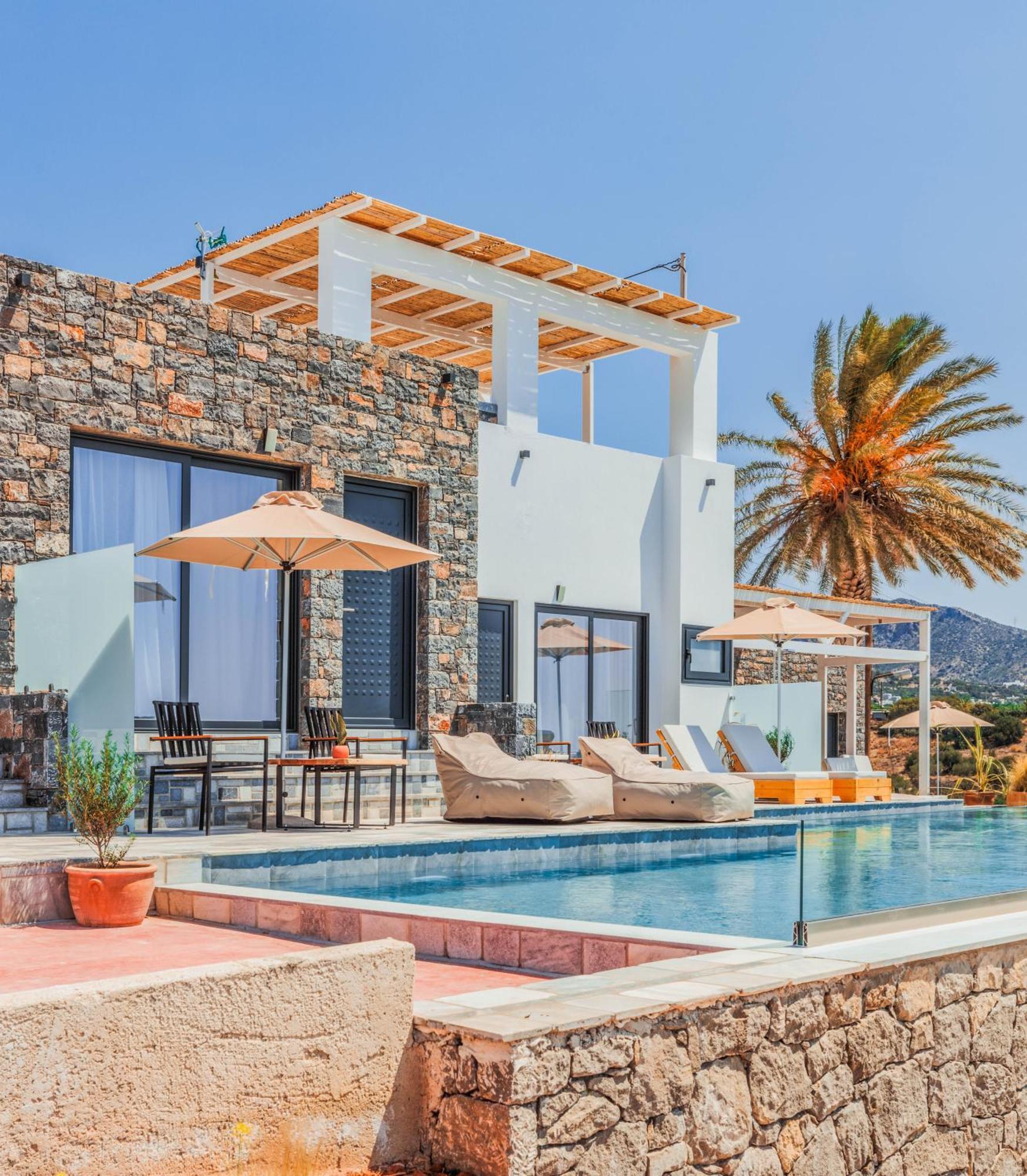 Plakakia Luxury Apartments Makry Gialos  Exterior photo